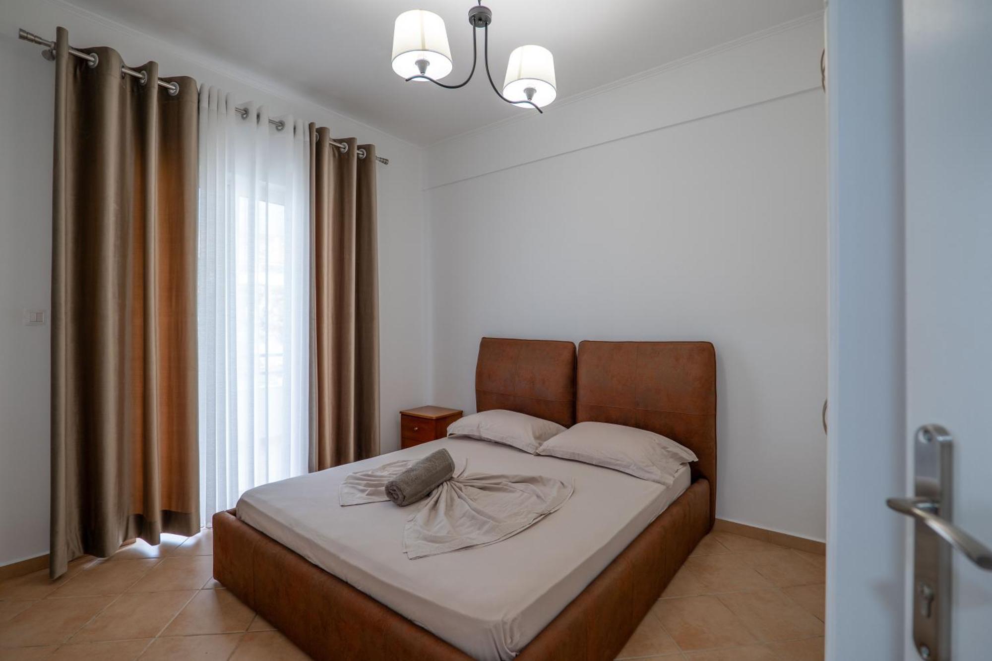 Hoteleks Inn & Suites ซารานเดอ ภายนอก รูปภาพ