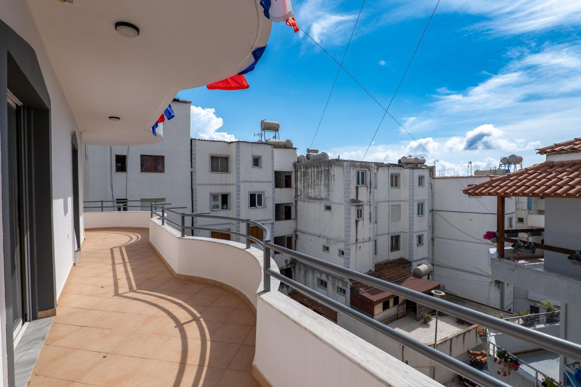 Hoteleks Inn & Suites ซารานเดอ ภายนอก รูปภาพ
